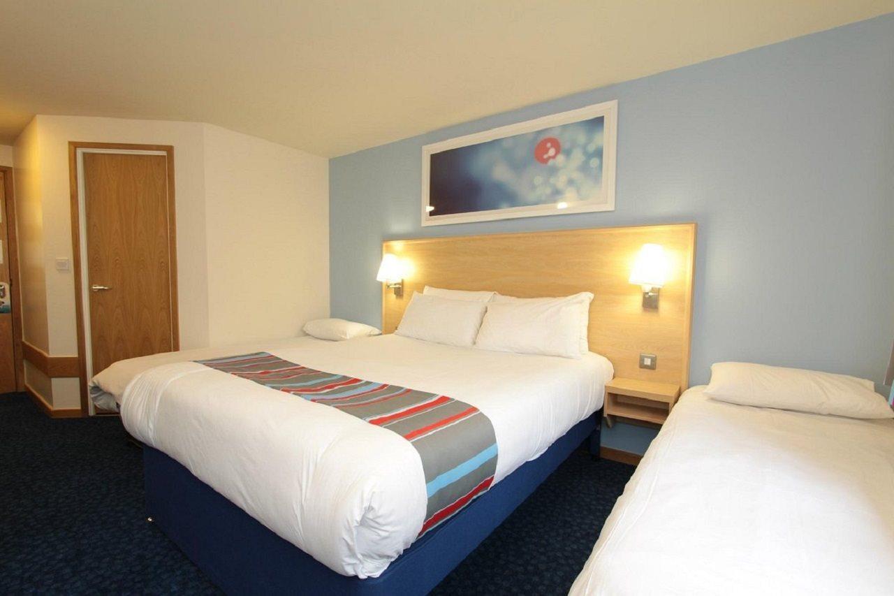 Travelodge Kettering Dış mekan fotoğraf